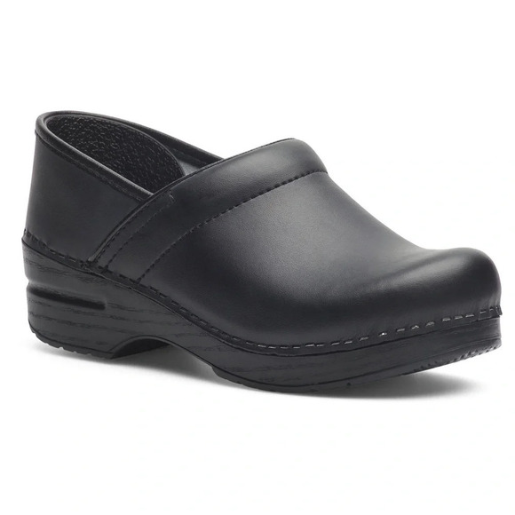 Dansko Shoes - Dansko Professional Black Cabrio leather clogs women size 39